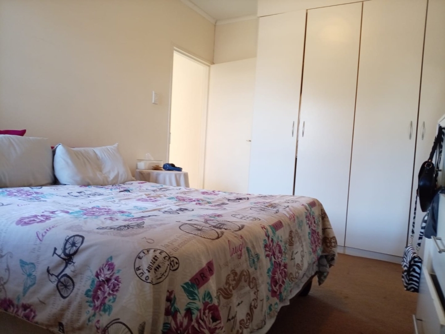 2 Bedroom Property for Sale in Cambridge Eastern Cape